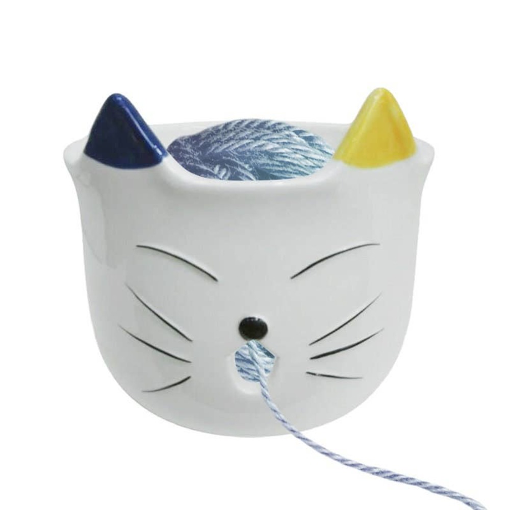 Cat Yarn Bowl, Yarn Bowl for Crocheting and Knitting Made of Ceramic
